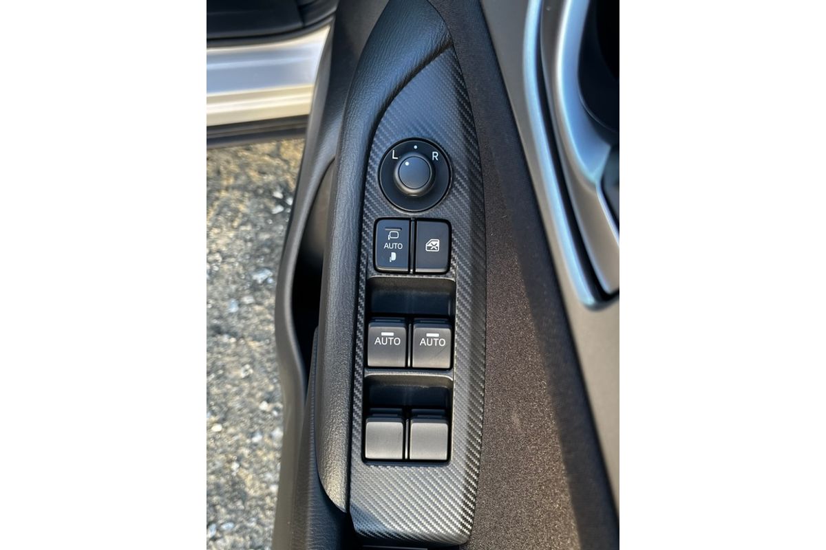 Mazda J 6AUTO G20 PURE PETROL FWD