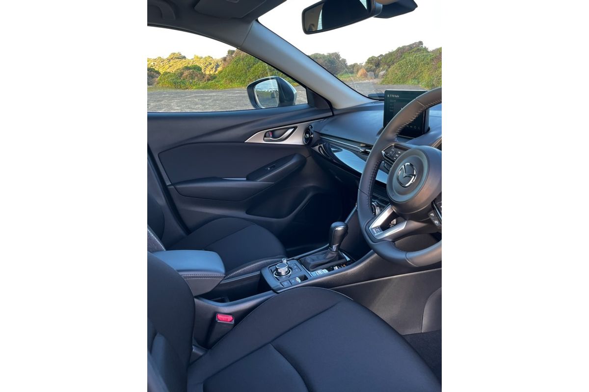 Mazda J 6AUTO G20 PURE PETROL FWD