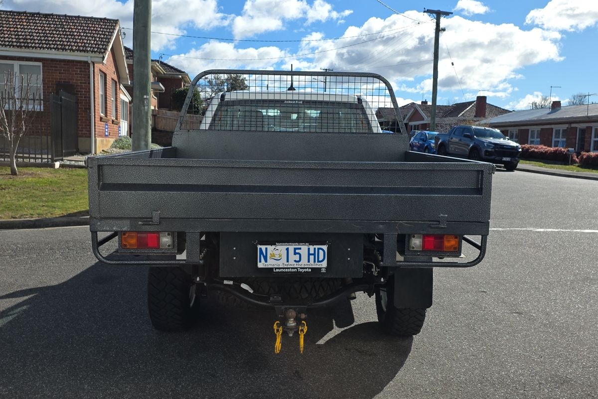 Ford 2022.00 DOUBLE CAB CHASSIS XL . 2.0L BiT DSL 10 SPD AUTO 4x4 .