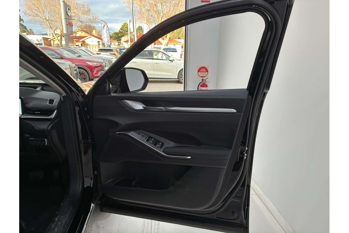 2026 Haval H6 PHEV ULTRA AUTO PETROL 4X2 AT1 (H6ULTSUV3AV2D)