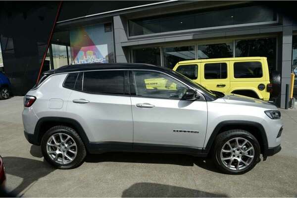 2021 Jeep Compass Launch Edition M6