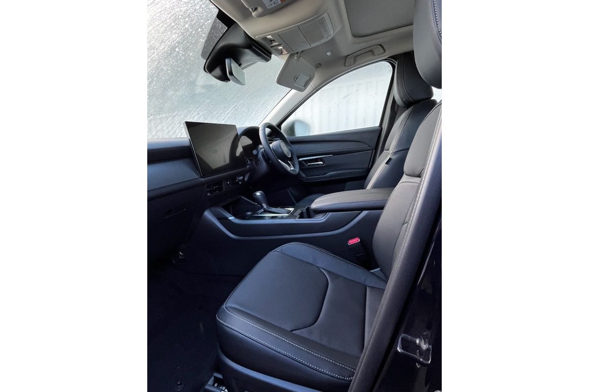 Mazda Q 6AUTO G25 AKERA PETROL AWD Mazda Q 6AUTO G25 AKERA PETROL AWD