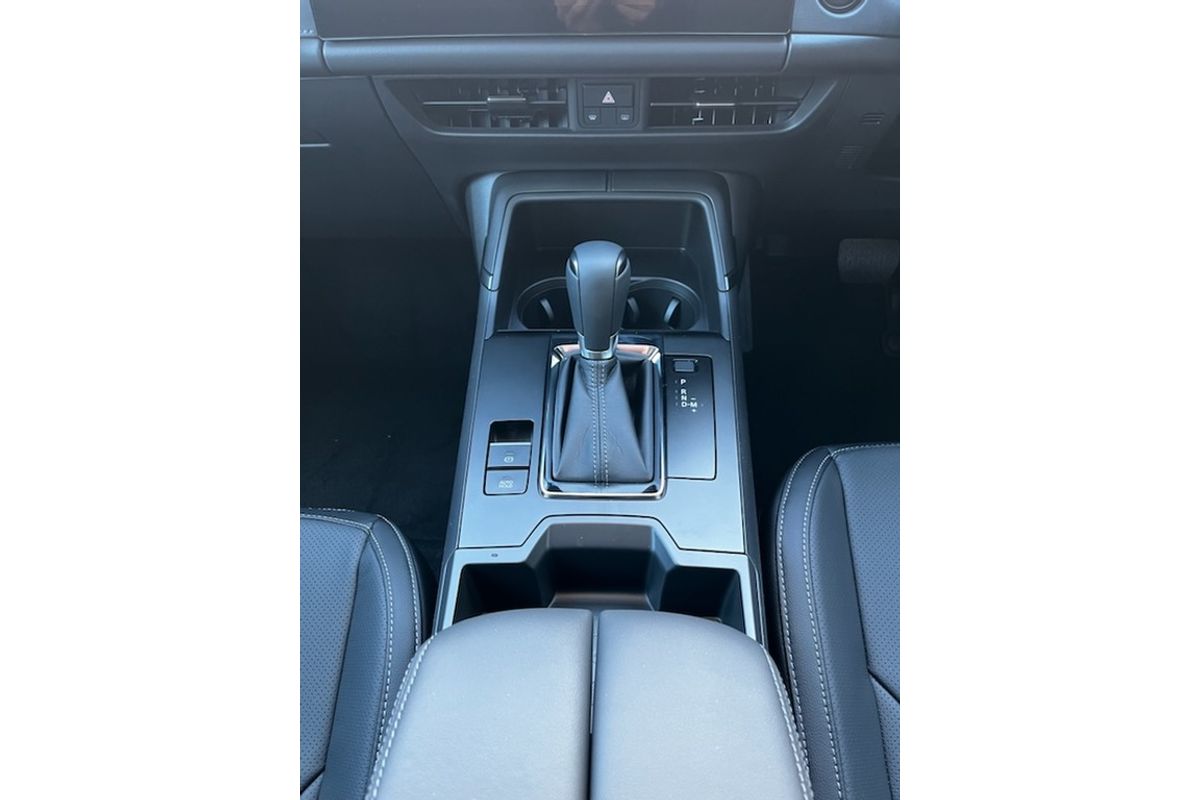 Mazda Q 6AUTO G25 AKERA PETROL AWD