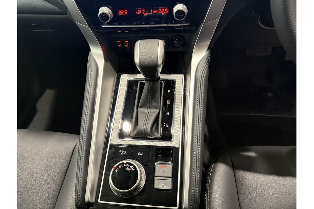 2025 Mitsubishi QG Pajero Sport EXCEED 2.4D 8AT 4WD 7S