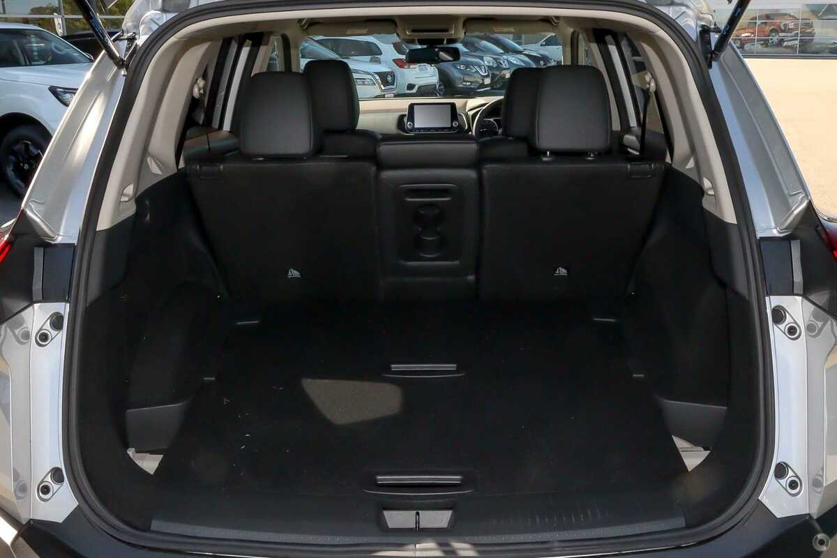 2023 Nissan X-TRAIL ST-L T33