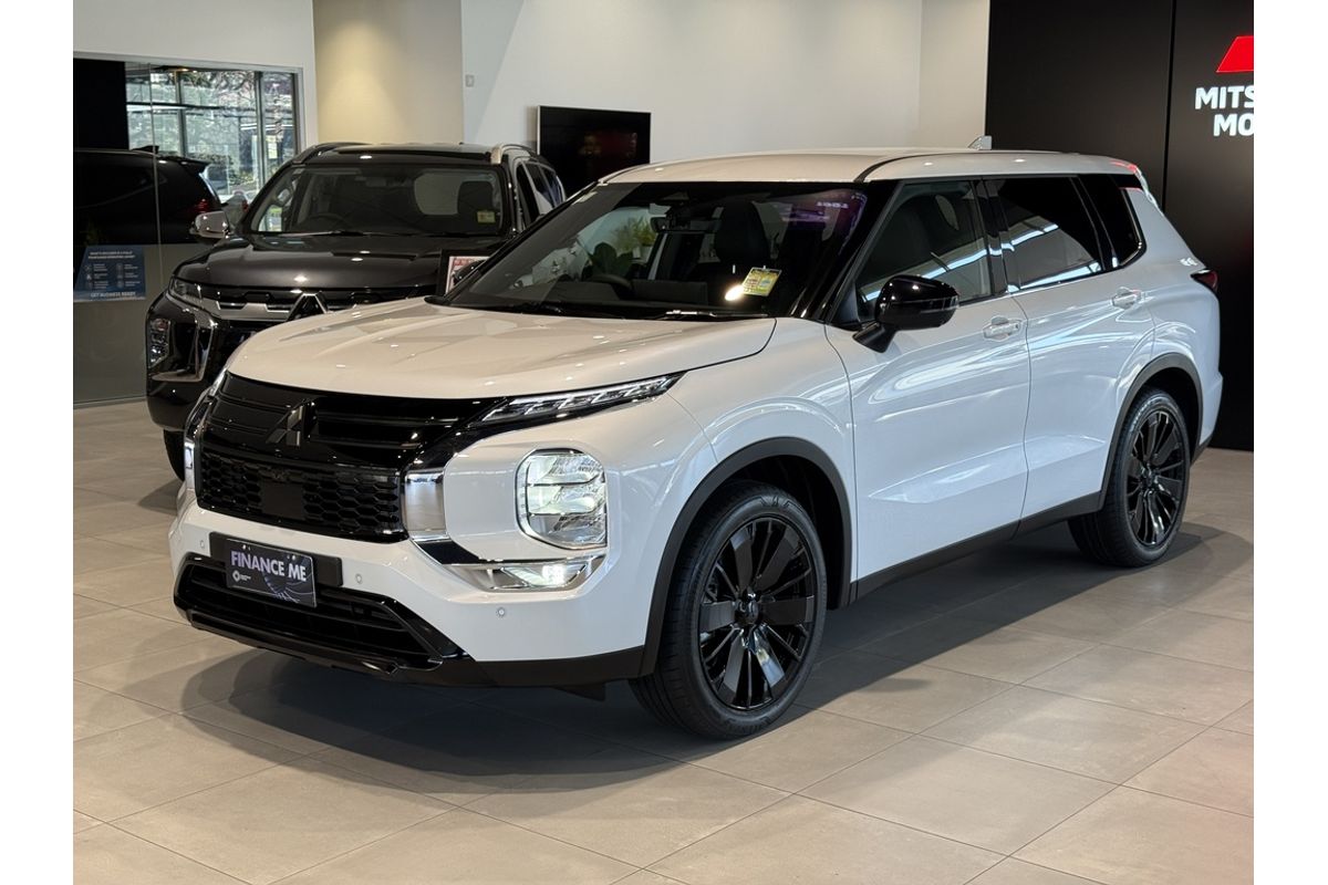 2026 Mitsubishi ZM Outlander LS BLACK 2.5L CVT 2WD 7ST