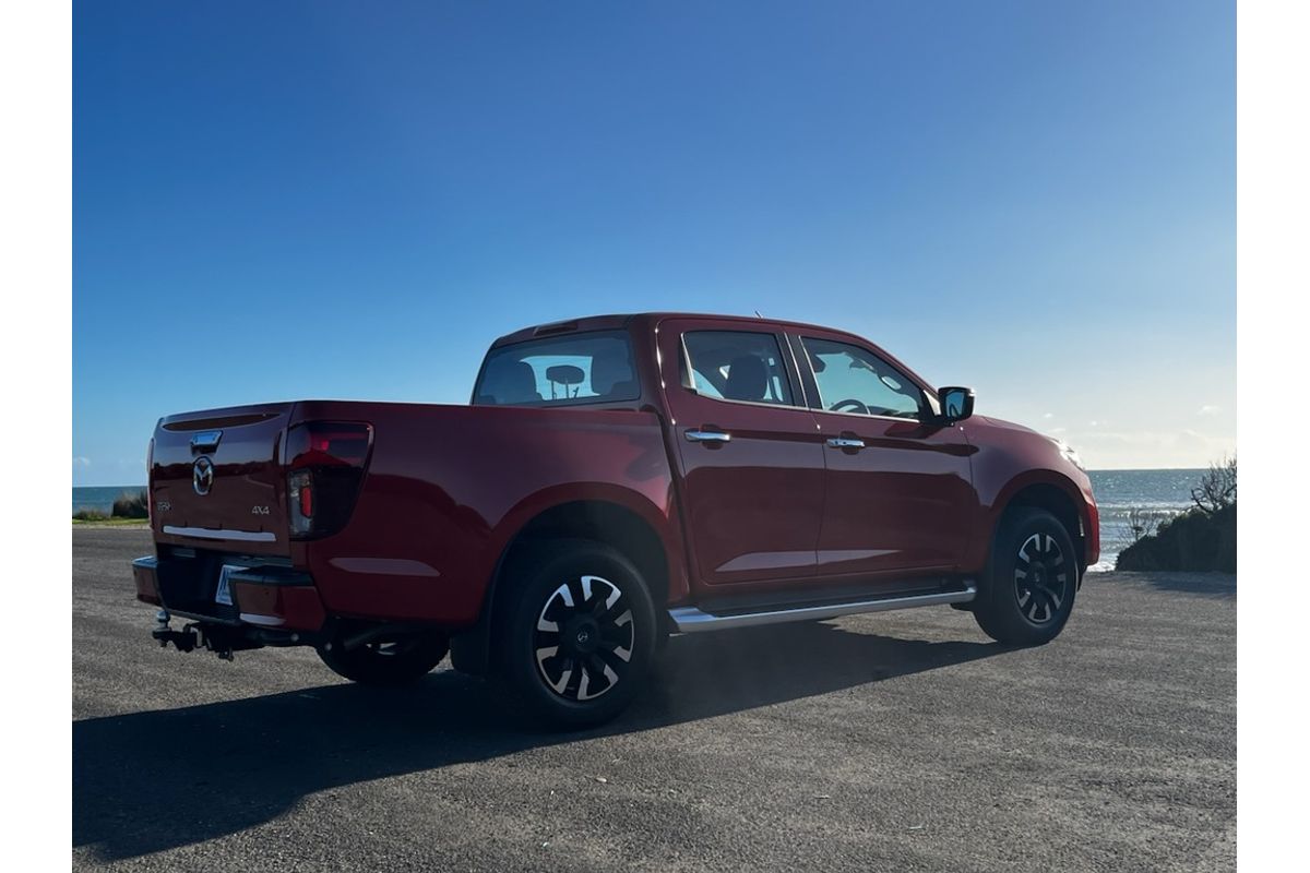 Mazda BT-50 H 6AUTO 3.0L DUAL CAB PICKUP XTR 4X4 - BANG - PRICE DROPPED TO CLEAR !!!! Mazda BT-50 H 6AUTO 3.0L DUAL CAB PICKUP XTR 4X4 - BANG - PRICE DROPPED TO CLEAR !!!!