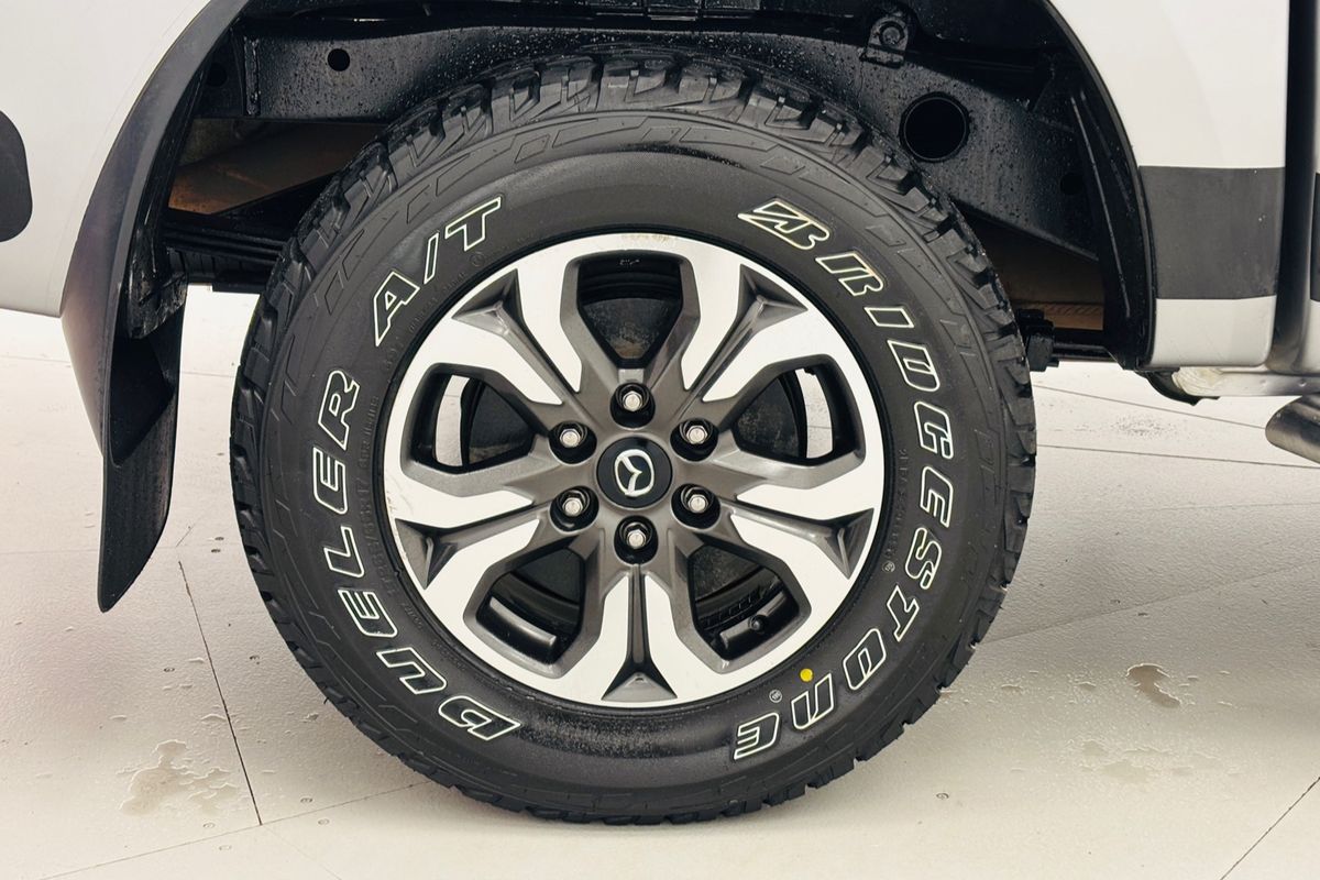 2016 Mazda BT-50 S 6AUTO 3.2L DUAL CAB UTILITY XTR 4X4