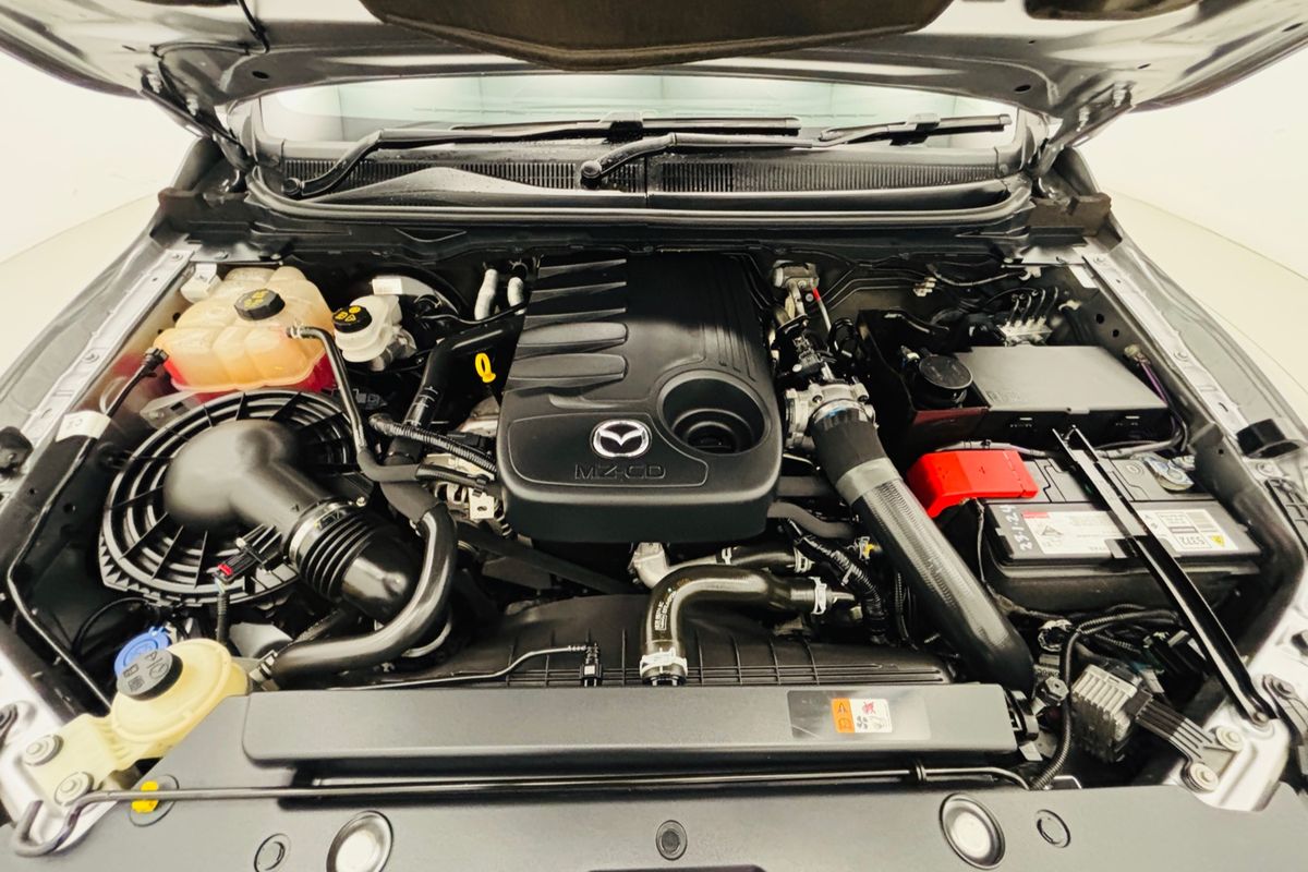 2016 Mazda BT-50 S 6AUTO 3.2L DUAL CAB UTILITY XTR 4X4
