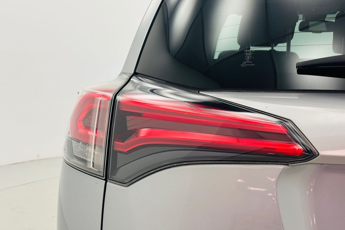 RAV 4 GXL-2WD 2.0L Petrol Auto CVT 5 Door Wagon