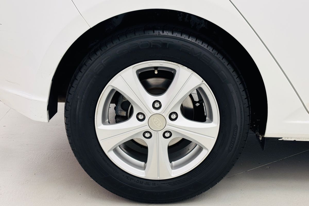 2012 Kia CERATO Si 6 SP AUTOMATIC 5D HATCHBACK 4CYL