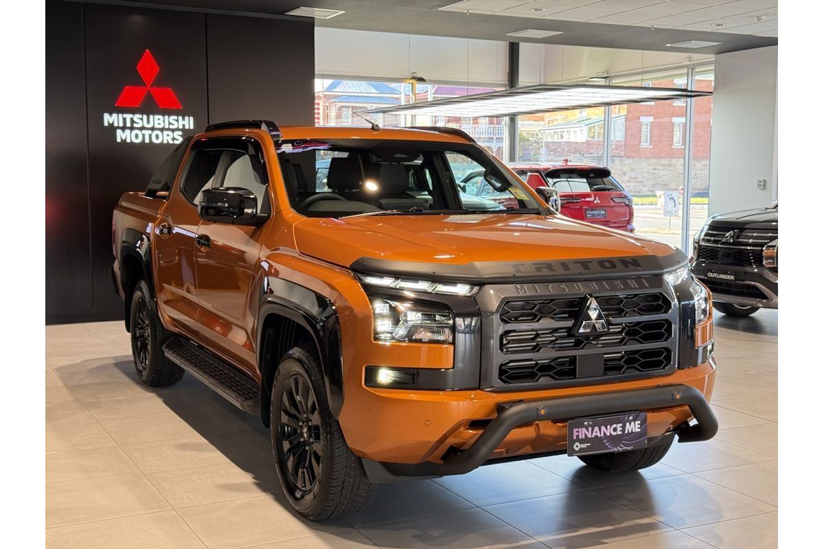 2025 Mitsubishi MV Triton GSR Touring 2.4L D 6AT 4X4 DC PU
