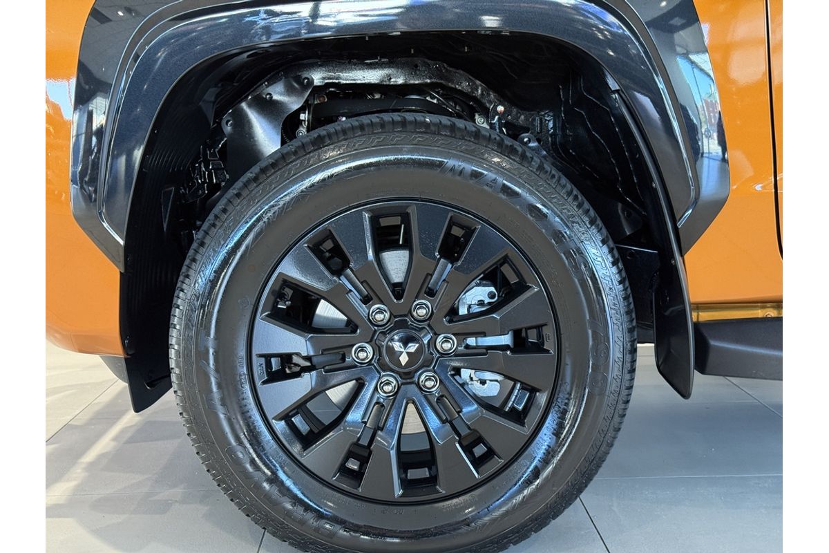 2025 Mitsubishi MV Triton GSR Touring 2.4L D 6AT 4X4 DC PU