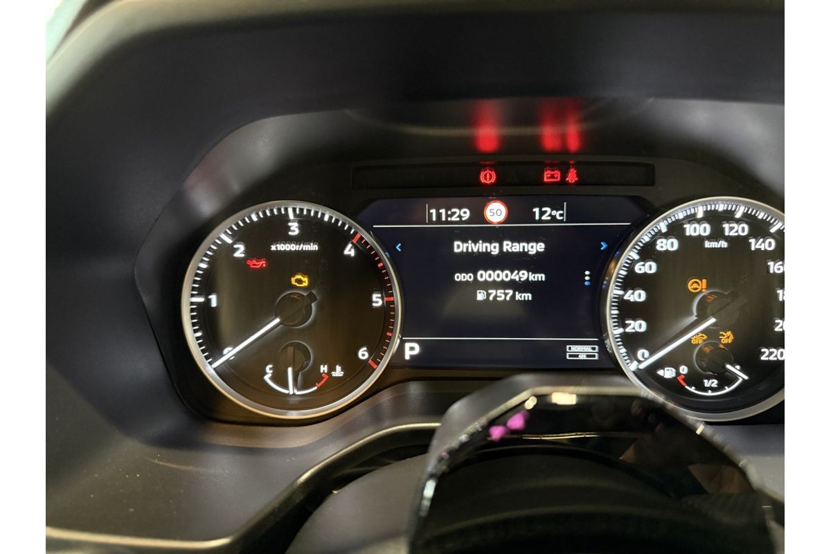2025 Mitsubishi MV Triton GSR Touring 2.4L D 6AT 4X4 DC PU