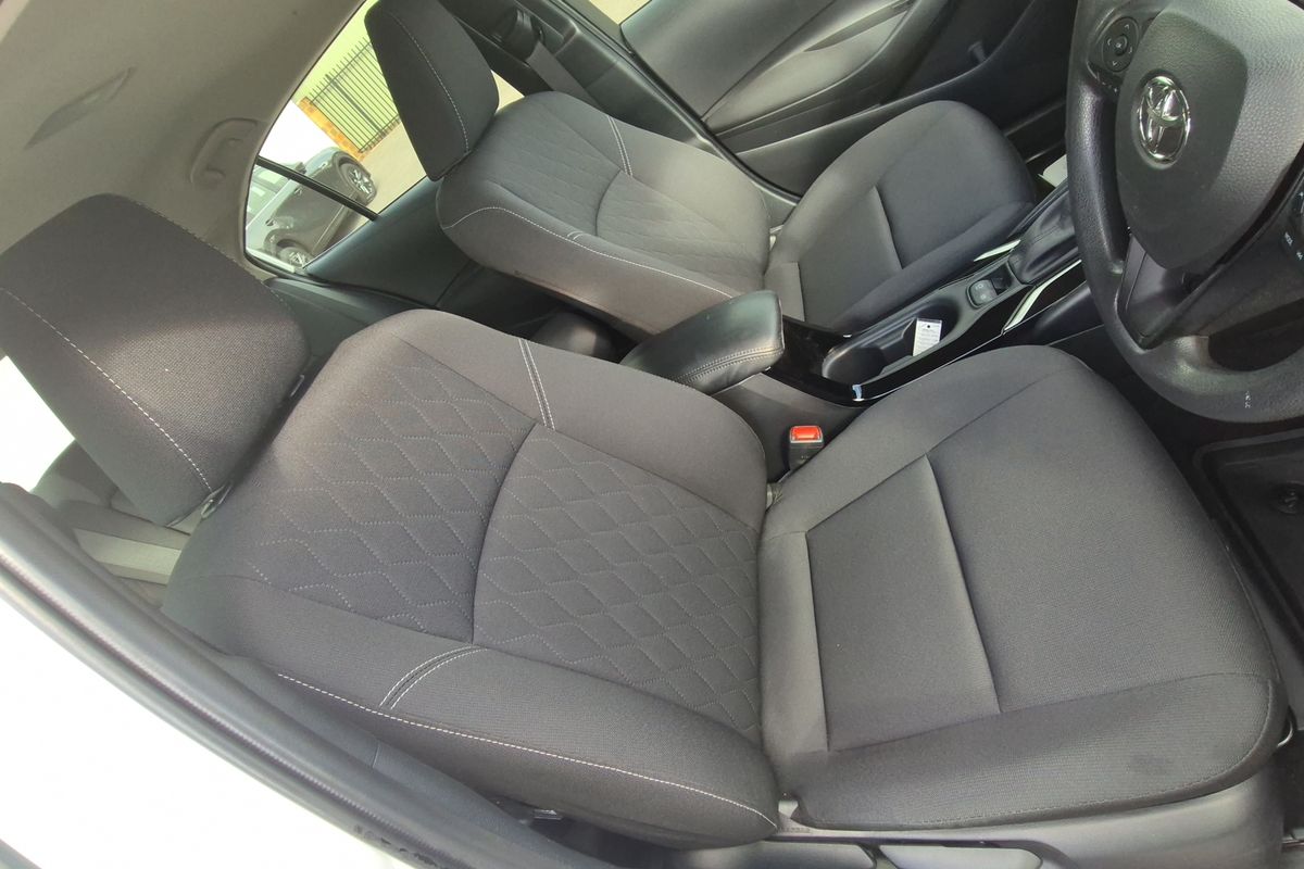 Ascent Sport 1.8L Auto CVT