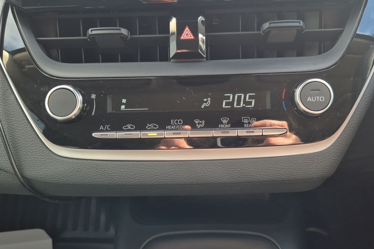 Ascent Sport 1.8L Auto CVT