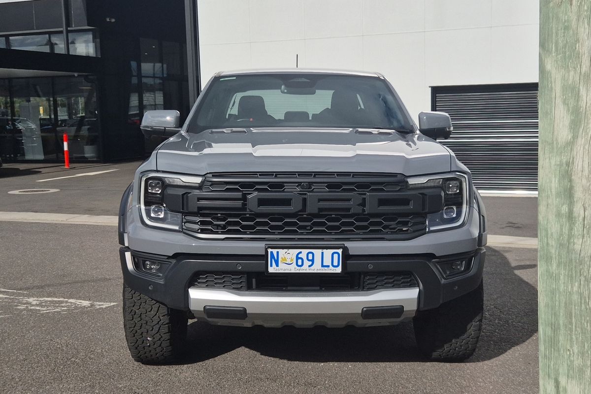 Ford 2023.50 DOUBLE CAB PICKUP RAPTOR . 3.0L V6 PETROL 10 SPD AUTO 4