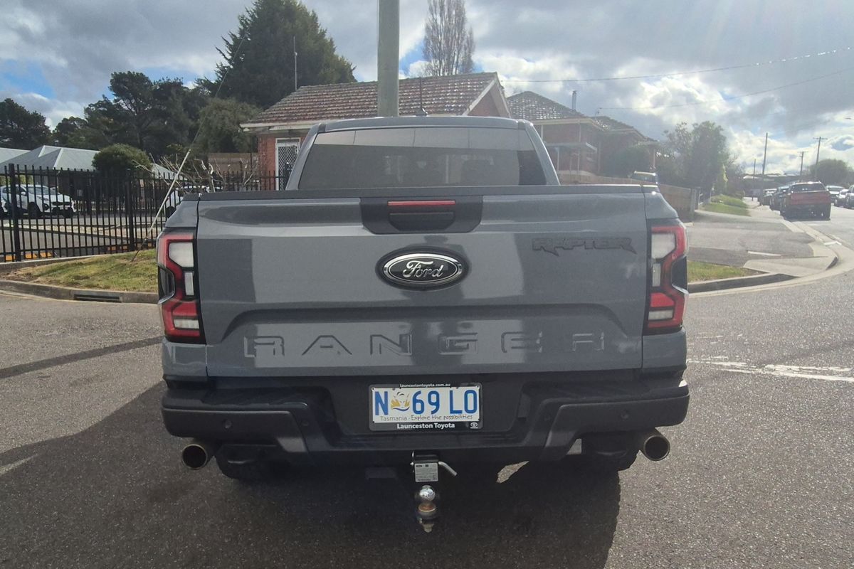Ford 2023.50 DOUBLE CAB PICKUP RAPTOR . 3.0L V6 PETROL 10 SPD AUTO 4