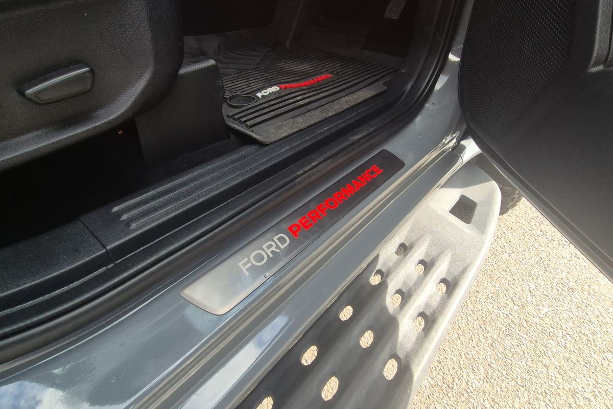 Ford 2023.50 DOUBLE CAB PICKUP RAPTOR . 3.0L V6 PETROL 10 SPD AUTO 4