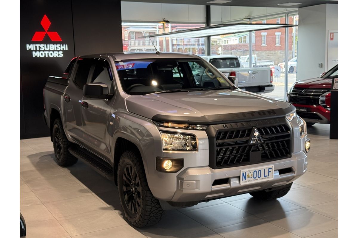 2025 Mitsubishi MV Triton GLX-R SAM 2.4L D 6AT 4X4 DC PU