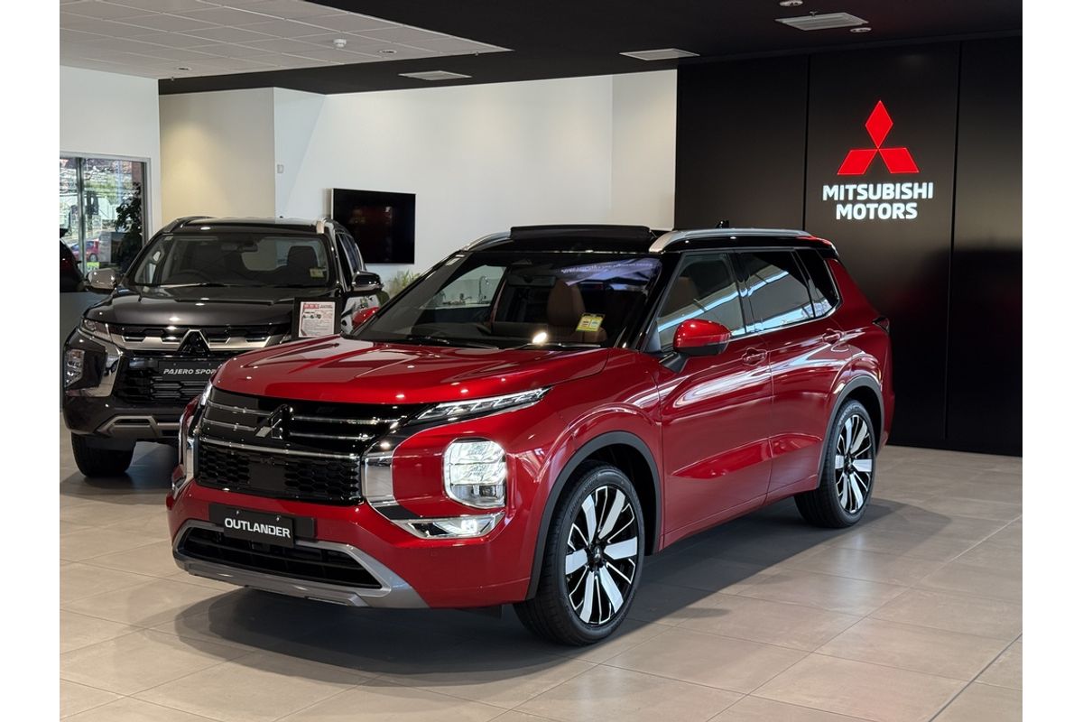 2026 Mitsubishi ZM Outlander EXCEED TOURER 2.5 AWD 5S