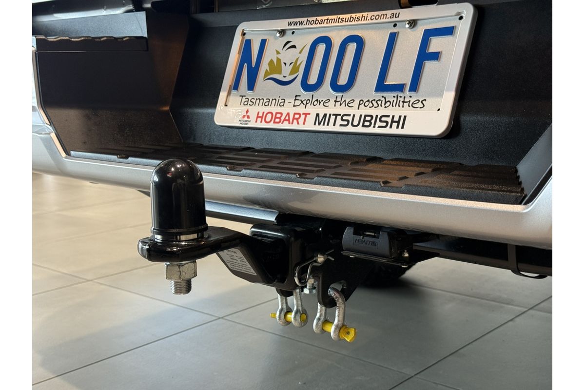 2025 Mitsubishi MV Triton GLX-R SAM 2.4L D 6AT 4X4 DC PU