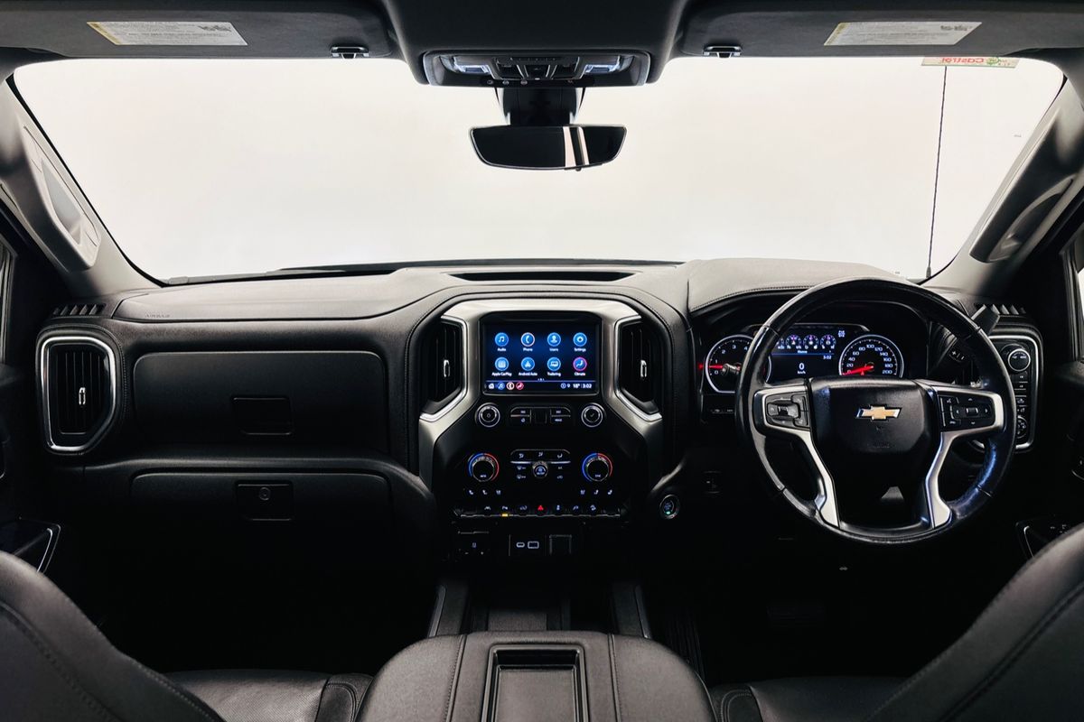 2022 CHEVROLET SILVERADO 1500 LTZ PREMIUM TECH PACK 10 SP AUTOMATIC CREW CAB UTILITY V8