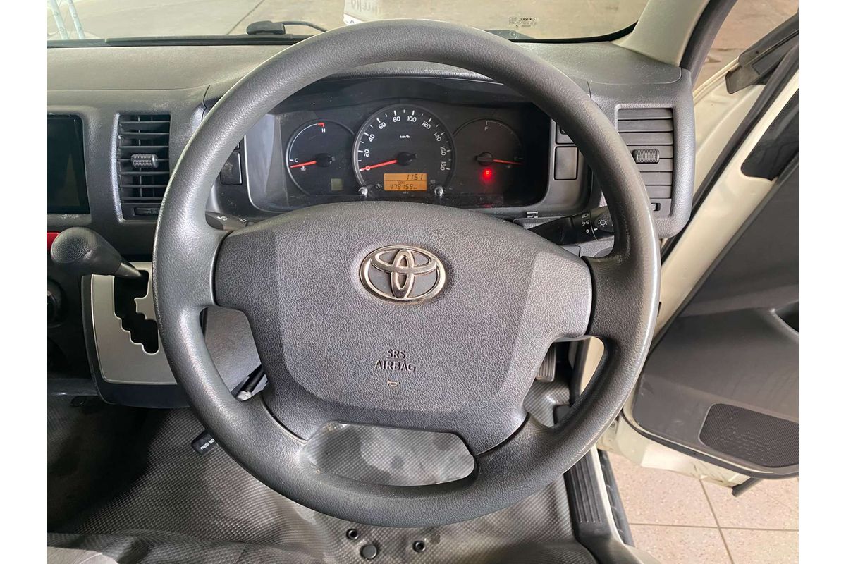HIACE TRH 200V DX LWB 2.0i VAN