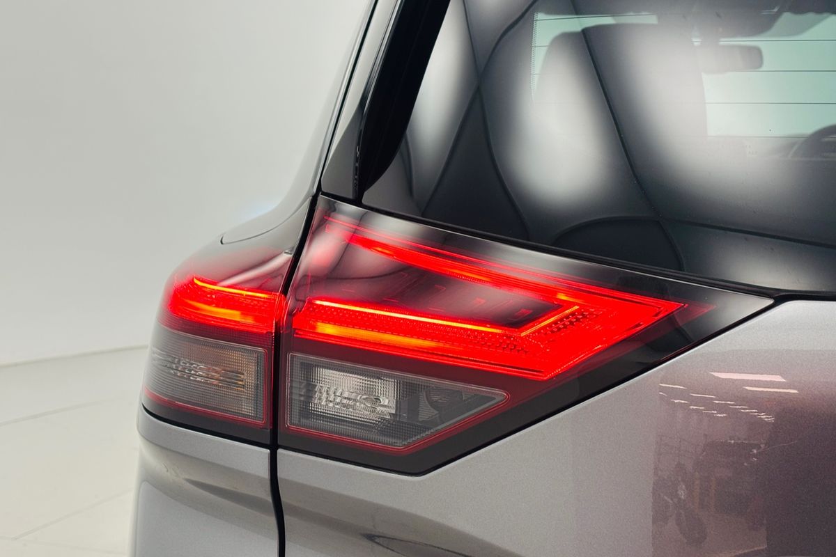Nissan X-TRAIL 4WD ST-L e-POWER MY23