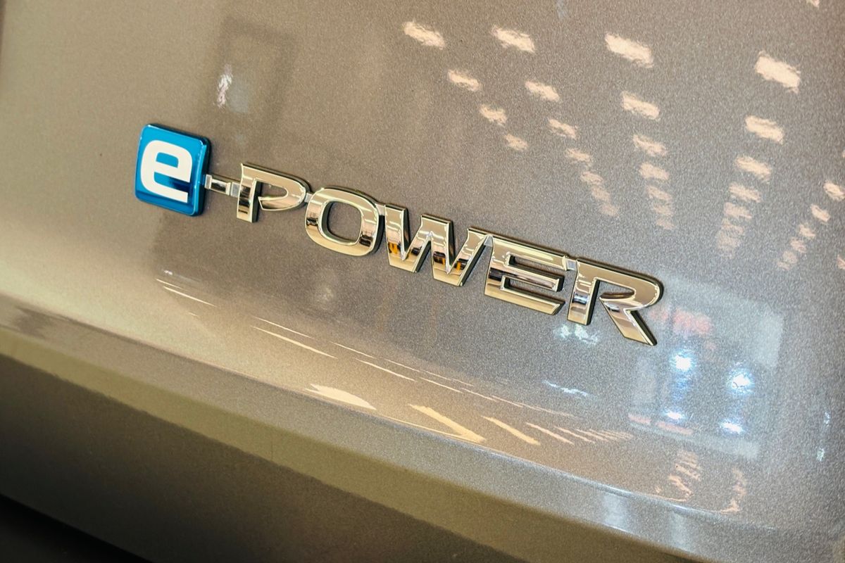 Nissan X-TRAIL 4WD ST-L e-POWER MY23