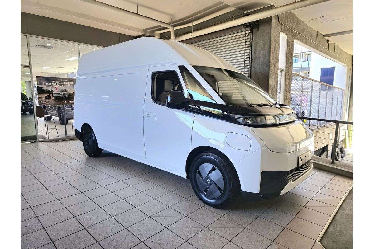 Super Van 5.5m, LWB, FWD, 83kWh, H2500 Super Van 5.5m, LWB, FWD, 83kWh, H2500