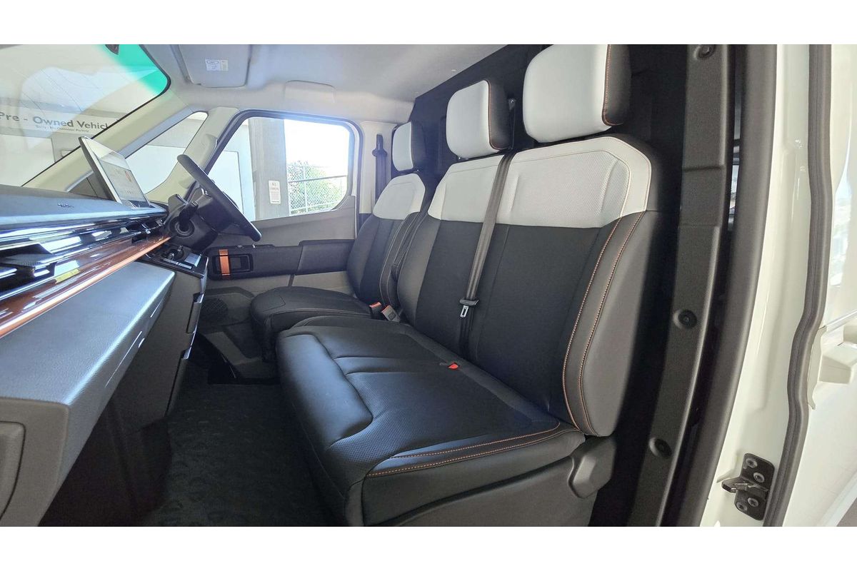 Super Van 5.5m, LWB, FWD, 83kWh, H1980