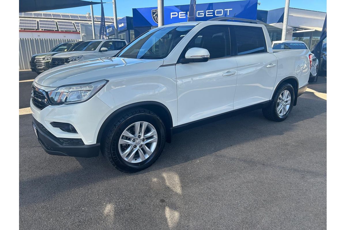 2019 KGM Musso ELX Q200 4X4