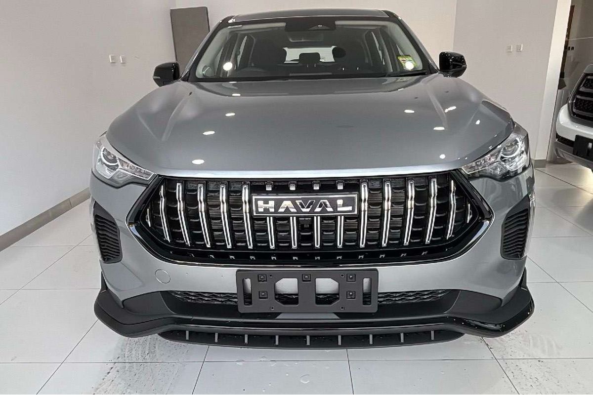 2025 Haval Jolion  Premium Auto 4x2 (JLPRMSUV7AP2B)