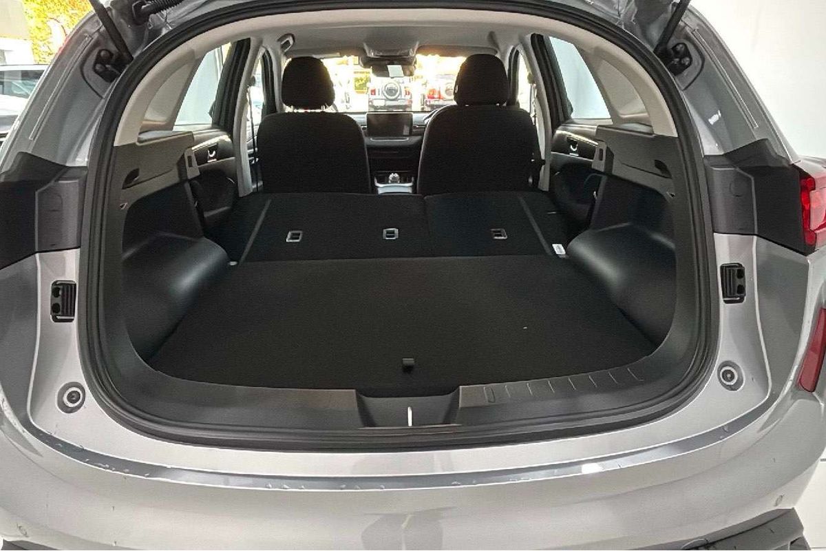 2025 Haval Jolion  Premium Auto 4x2 (JLPRMSUV7AP2B)