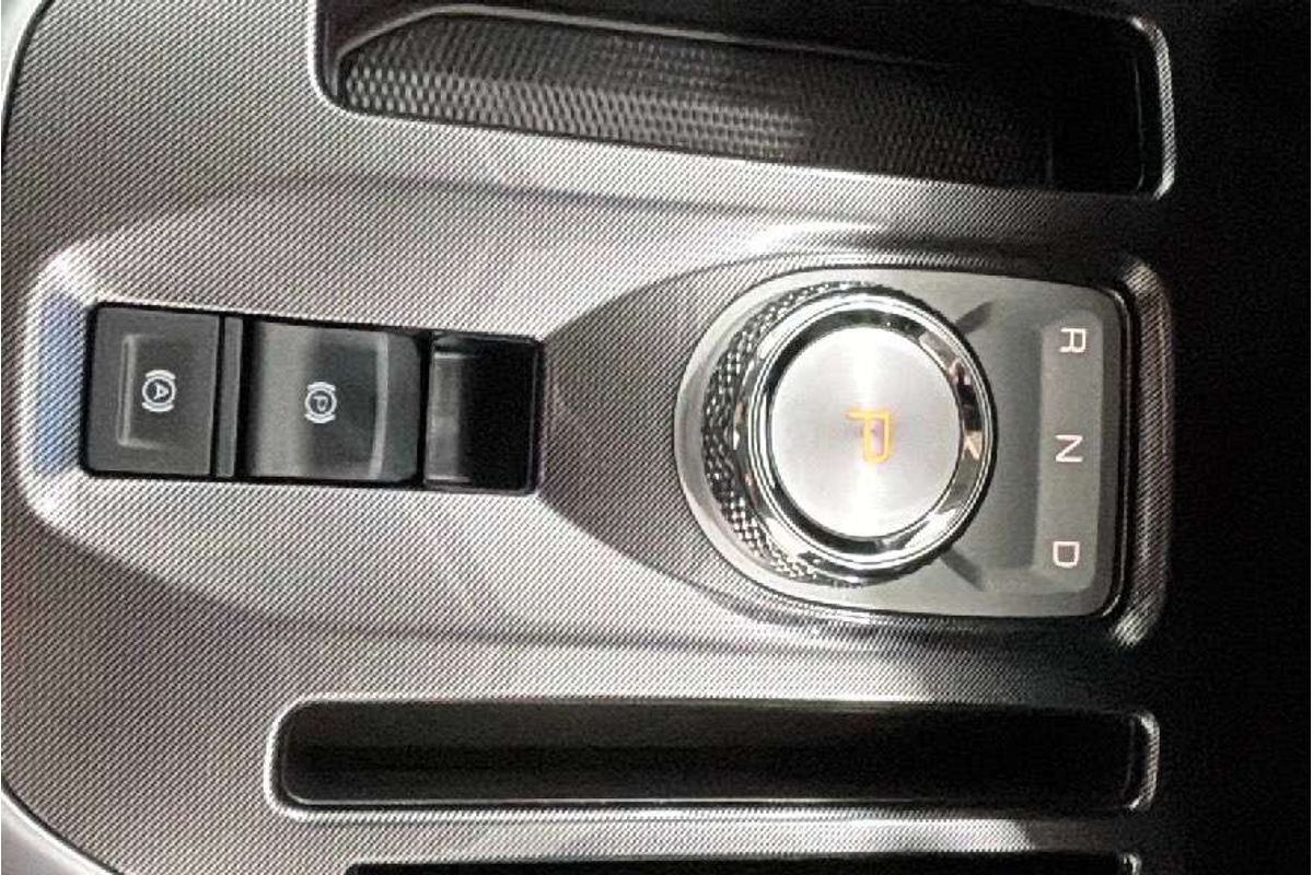2025 Haval Jolion  Premium Auto 4x2 (JLPRMSUV7AP2B)