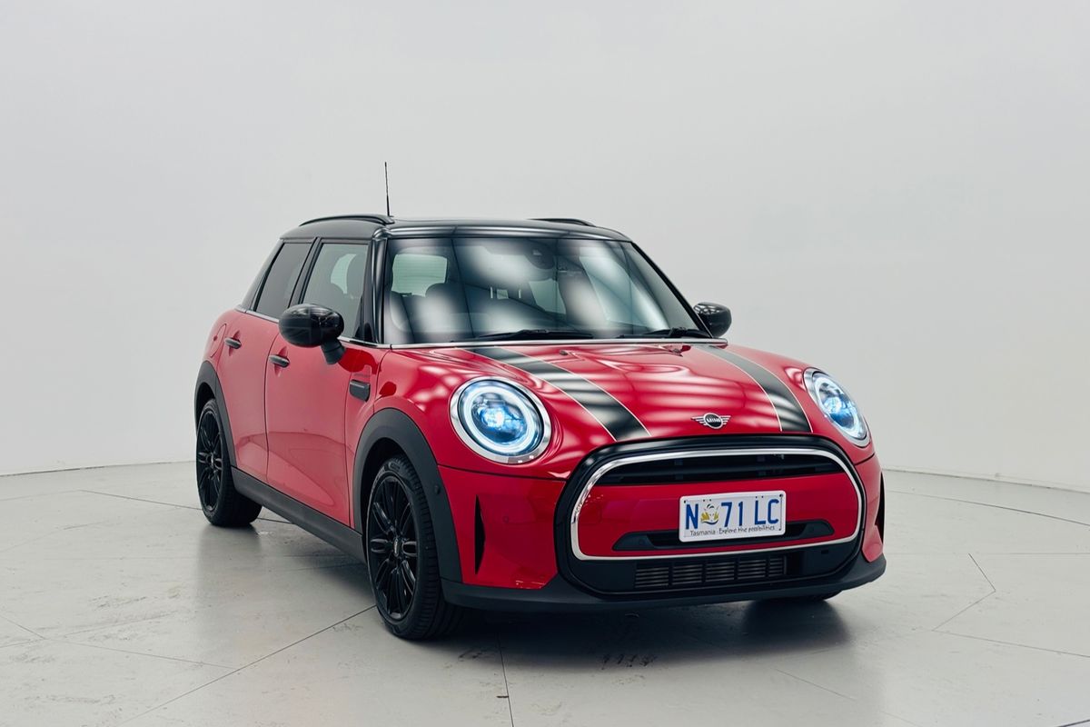 2021 Mini 5D HATCH COOPER MINI YOURS 7SP AUTO S-TRONIC DUAL CL 5D HATCHBACK T3