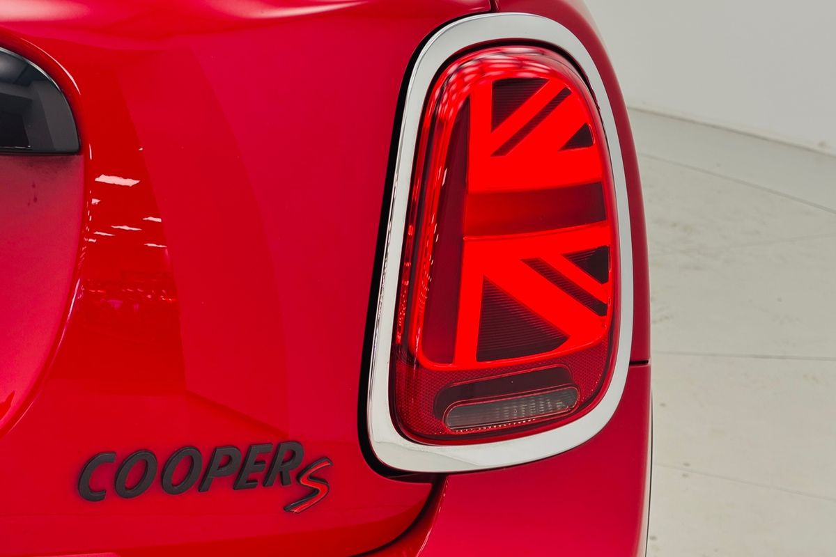 2021 Mini 5D HATCH COOPER MINI YOURS 7SP AUTO S-TRONIC DUAL CL 5D HATCHBACK T3