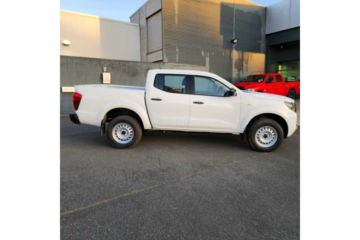 2023 Nissan Navara SL D23