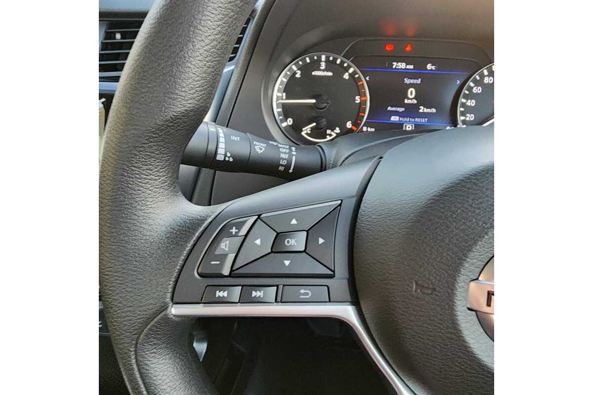 2023 Nissan Navara SL D23