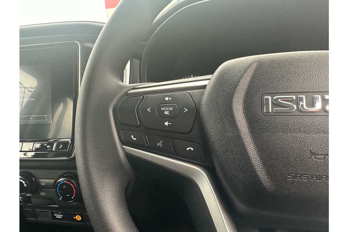 2022 Isuzu MU-X LS-M