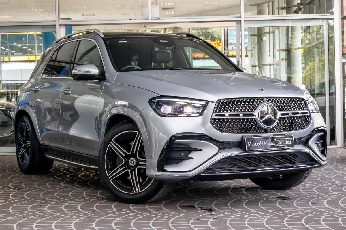 V167 805+055MY GLE300 d WAG 9G 9sp 2.0DT/15kW