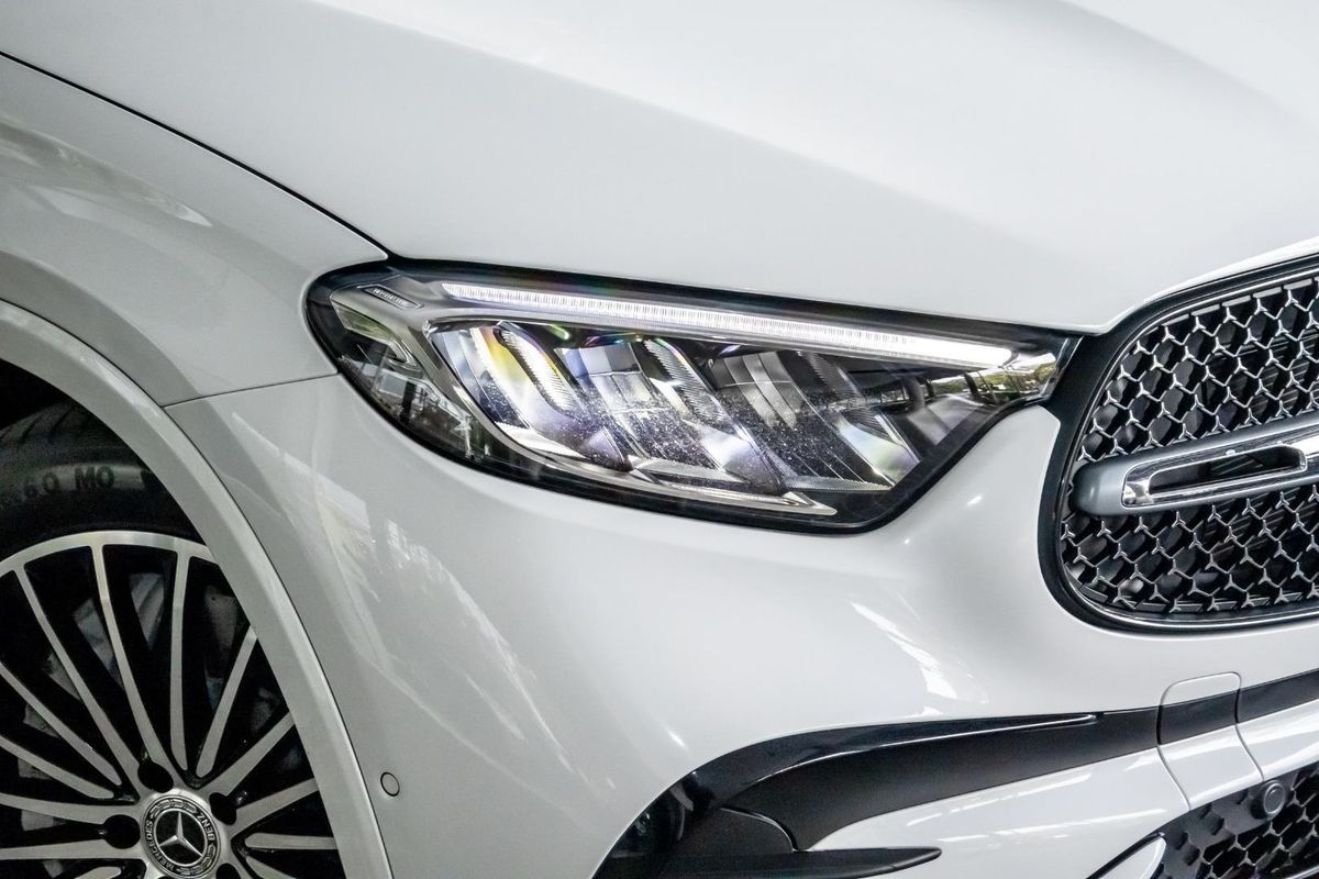 X254 806MY GLC200 WAG 9G 9sp 2 0T/17kW