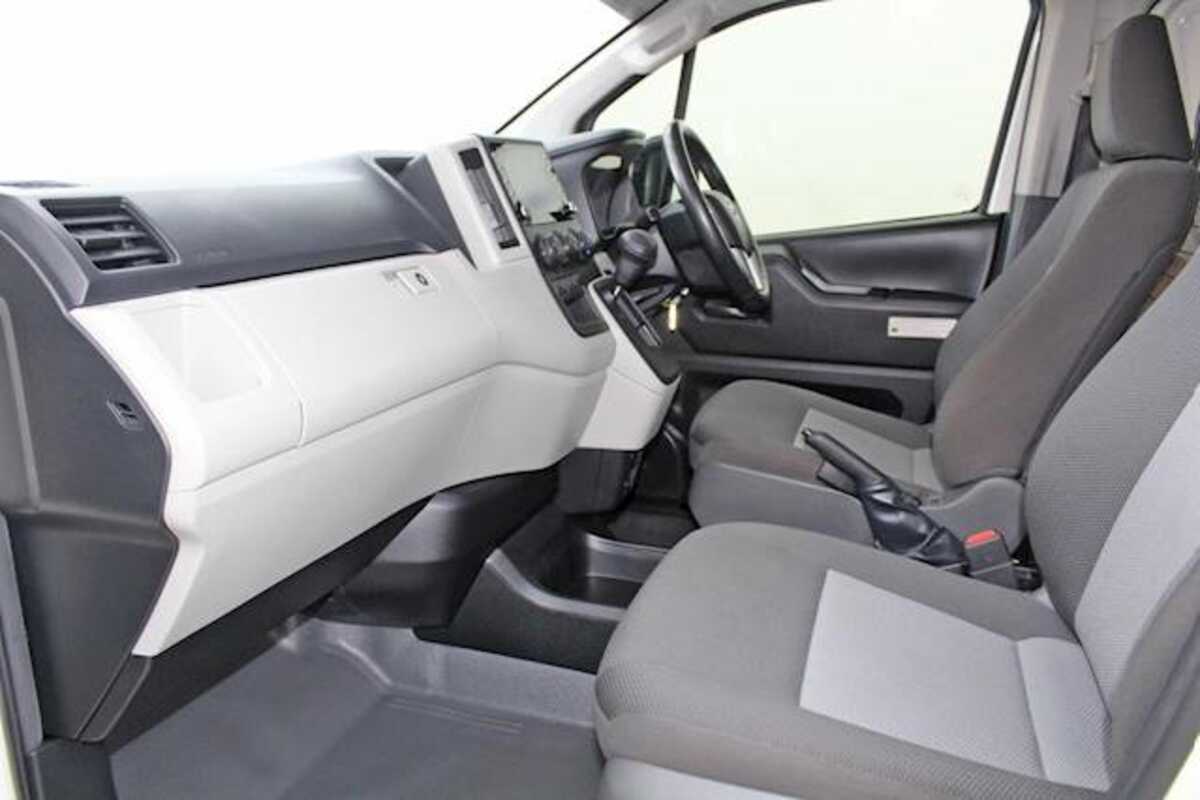 2021 Toyota Hiace  GDH300R