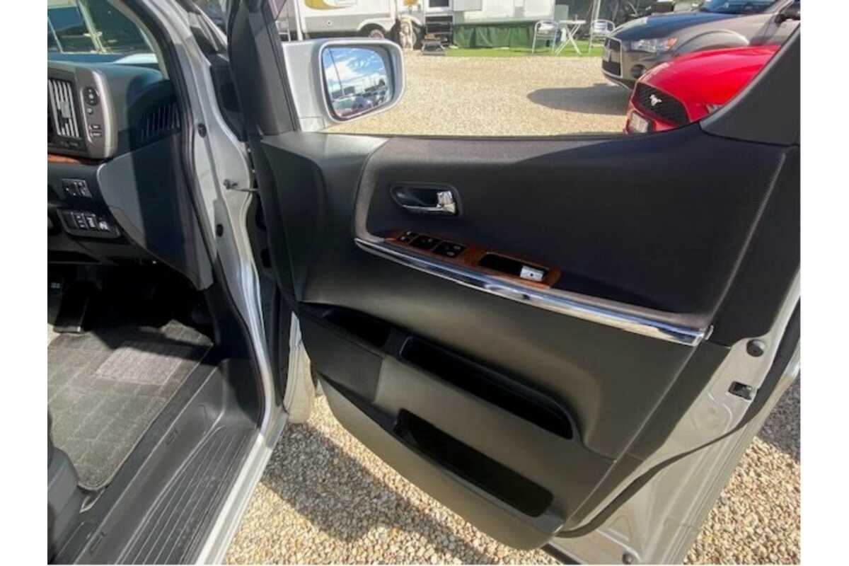 2008 Nissan Elgrand  E51