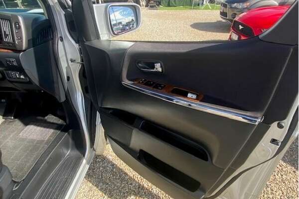 2008 Nissan Elgrand  E51
