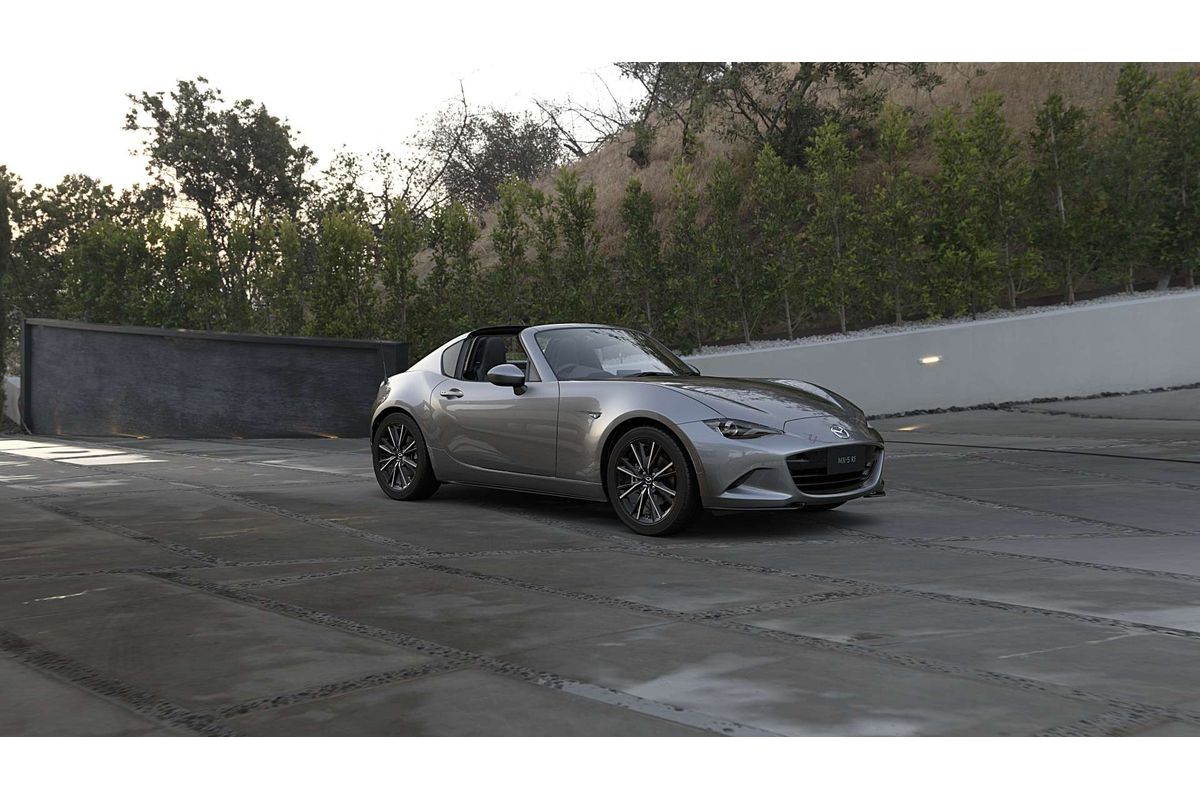 Mazda MX-5 Z 6MAN 2.0L G20 RF GT Mazda MX-5 Z 6MAN 2.0L G20 RF GT