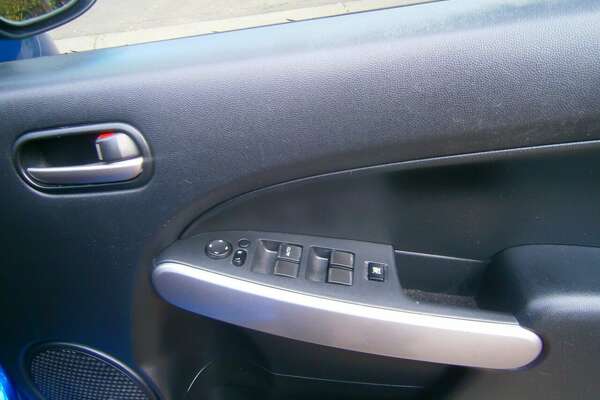 2010 Mazda 2 Maxx DE