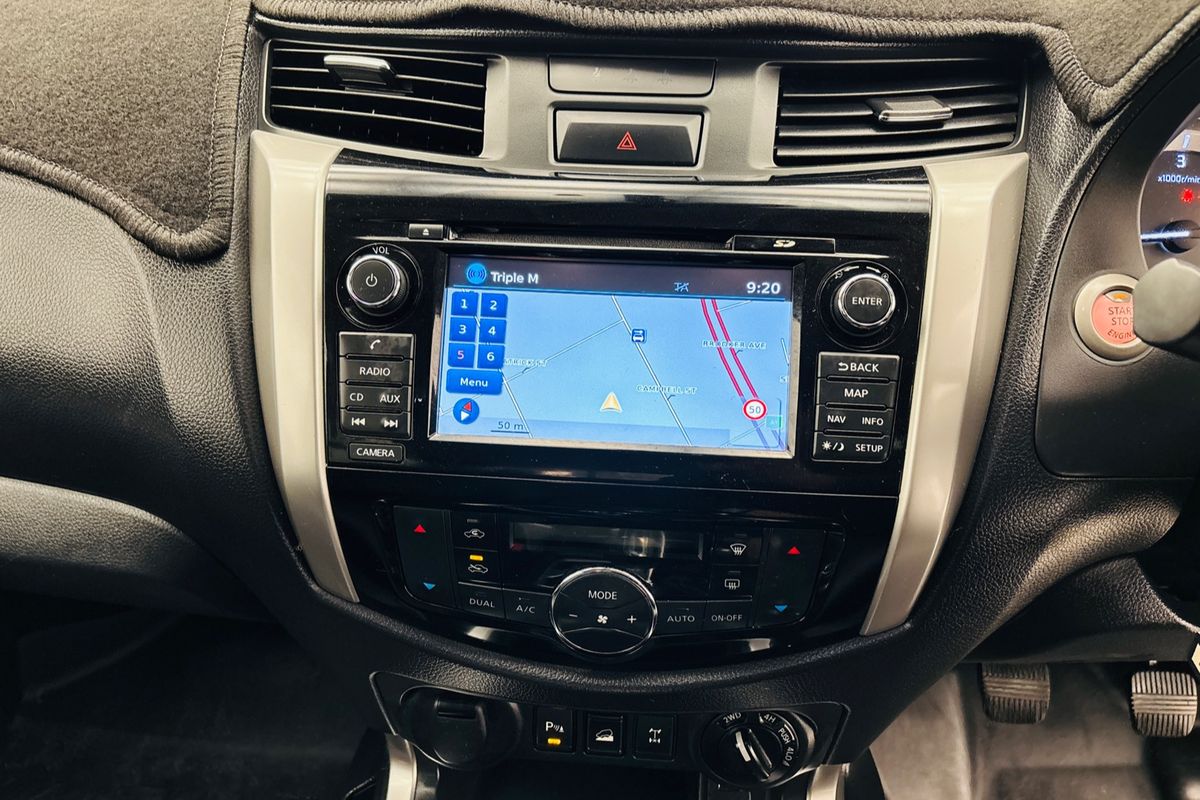 2018 NISSAN NAVARA ST-X (4x4) (SUNROOF) MAN DUAL CAB UTILITY DT4 DIESEL
