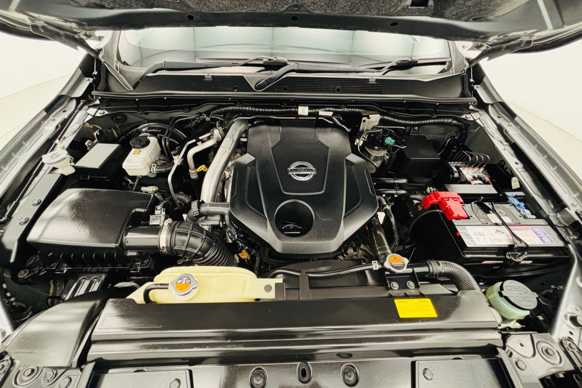 2018 NISSAN NAVARA ST-X (4x4) (SUNROOF) MAN DUAL CAB UTILITY DT4 DIESEL